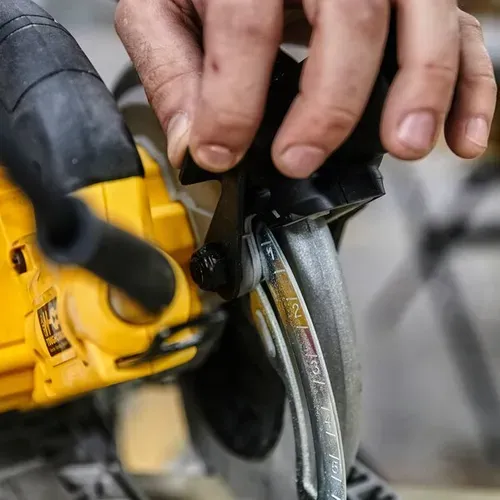 - Scie Circulaire 1600w 190mm 61mm - Dwe576k-qs