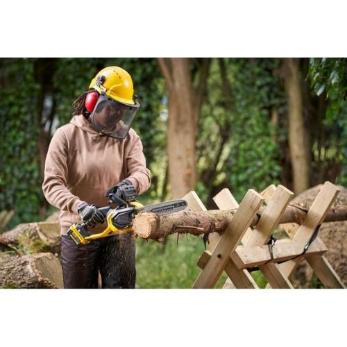 Tronçonneuse Sans Fil 18 V 30 Cm Moteur Brushless, Batterie 4,0 Ah