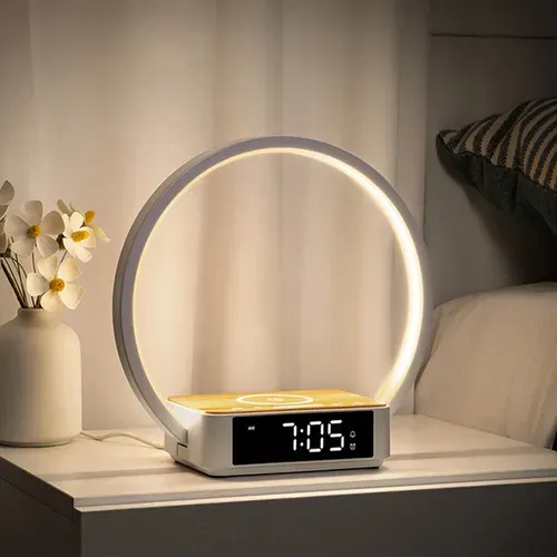 Lampe De Chevet Blanc Avec Alarme, Réveil Lumineux, Et Charge Sans Fil 5w