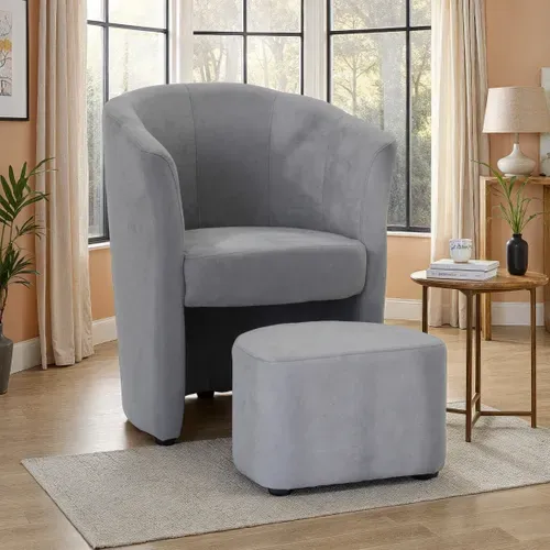 Fauteuil cabriolet et pouf CLAYTON tissu Soro gris clair vue d'ambiance 1