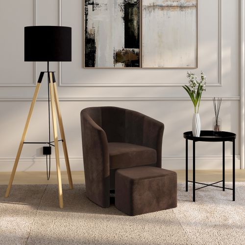 Fauteuil cabriolet et pouf CLAYTON tissu Gobi marron foncé vue d'ambiance 1