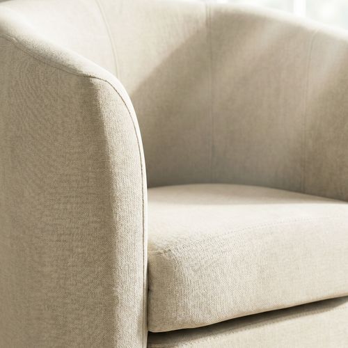 Fauteuil cabriolet et pouf CLAYTON tissu Soro camel vue détaillée