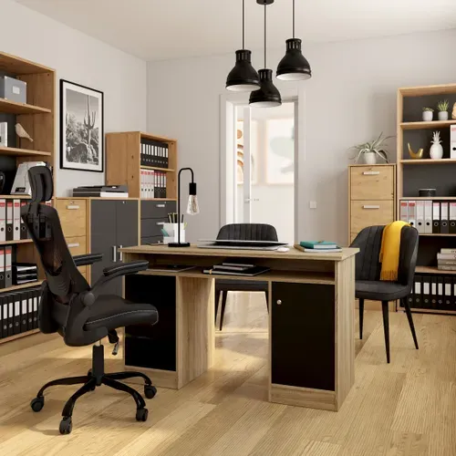 Bureau 3 tiroirs et 1 porte CLASS imitation chêne et noir vue d'ambiance 1