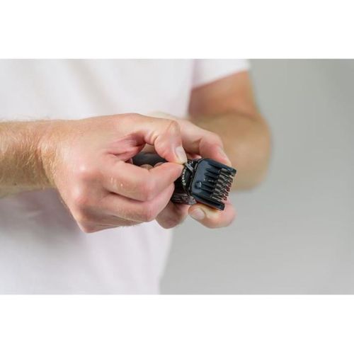 Tondeuse à Barbe Extreme Grip — 240 Min D'autonomie, Lame Détachable