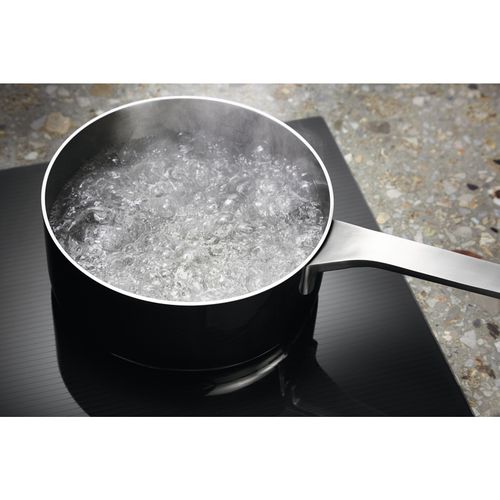 Table induction ELECTROLUX EIS6448