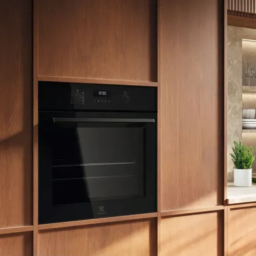 Four encastrable ELECTROLUX EOF6P56Z 72L vue d'ambiance 1