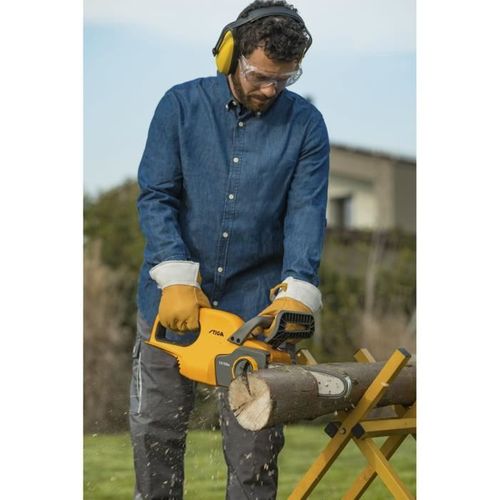 Tronçonneuse Stiga Cs 100e Kit - Sur Batterie - 700 W - 25 Cm - Alpina E-power 20v