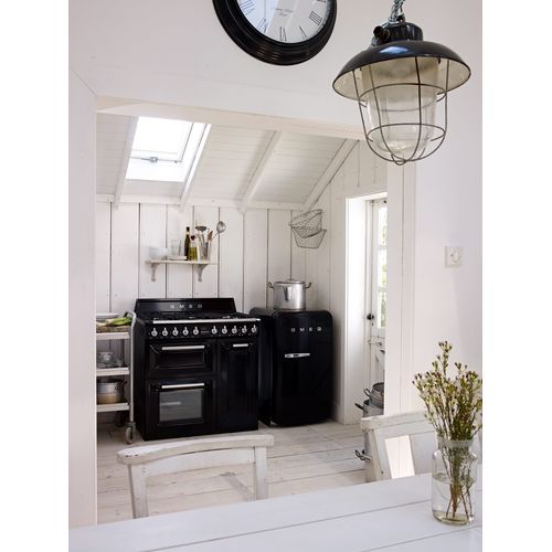 piano de cuisson SMEG TR93BL