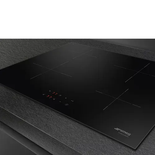 Table induction SMEG SI2641D 4 foyers noir