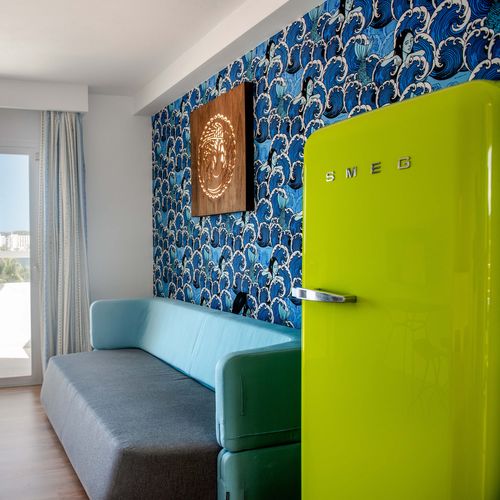 Réfrigérateur 1 porte SMEG FAB28RLI6 270L Vert pomme vue d'ambiance 1