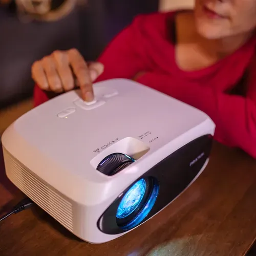 Vidéoprojecteur Picasso, WiFi, 9 000 Lumens, 260 ANSI Lumen, Écran 100”, Télécommande, HDMI, USB, SD