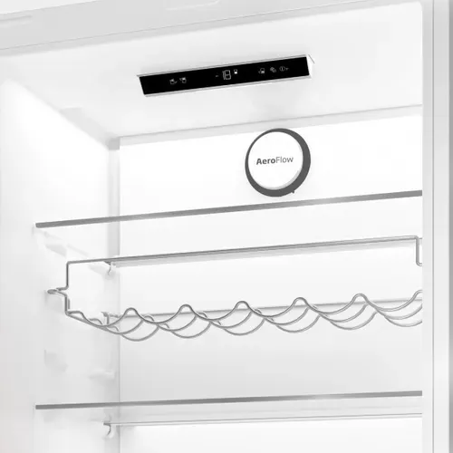 Réfrigérateur Combiné Intégré 370L 69Cm Froid Ventilé - Bcne400e40sn