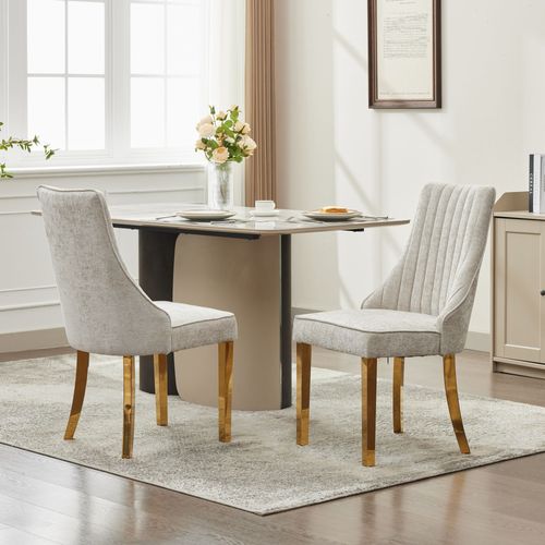 Lot 2 Chaises De Salle à Manger à Dossier Haut En Tissu Chenille Beige Avec Pieds En Métal Dorés