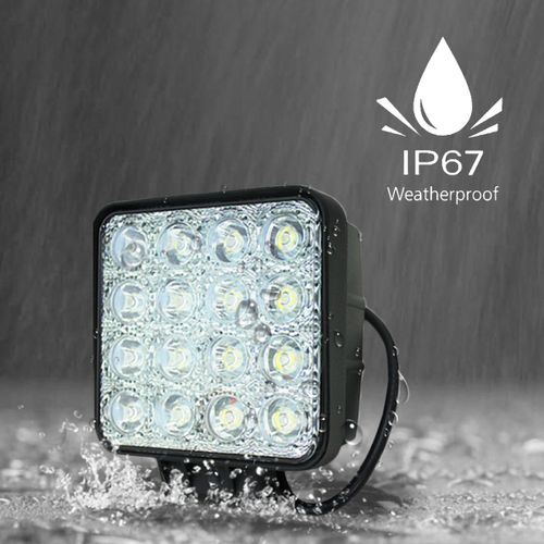 Phare LED Travail 126W 12V/24V Carré – Lampe Anti-Interférence IP68 Étanche Haute Luminosité