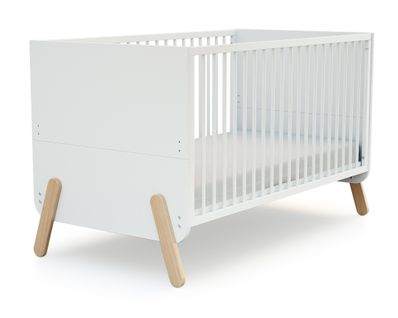 Lit Bébé Évolutif En Bois Pirate Blanc Et Hêtre Verni 70 X 140 Cm