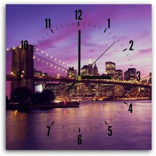 Horloge Murale Panoramique Ville Lumineuse Design Urbain 30 X 30 Cm Violet
