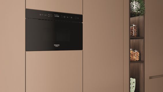Micro-ondes encastrable HOTPOINT HAMN13BB vue 3/4