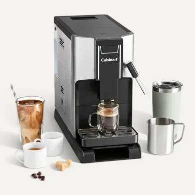 Robot expresso broyeur 15 Bars - Em550e Robot expresso broyeur 15 Bars - Em550e