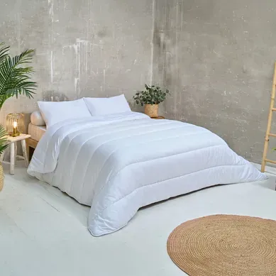 Pack économique Couette Tempérée 140x200 Cm + 1 Oreiller Moelleux 60x60 Cm