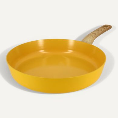 Poêle 28 cm  jaune vue 3/4