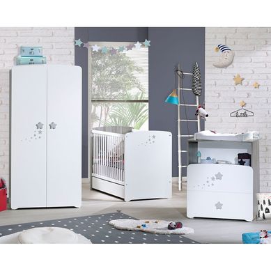 Chambre Trio Lit Et Commode Et Armoire En Bois Chambre Trio Lit Et Commode Et Armoire En Bois