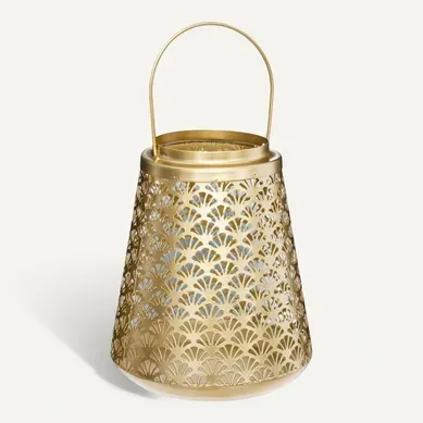 Lanterne En Métal Doré Et Ajouré D 17 X H 20 Cm Lanterne En Métal Doré Et Ajouré D 17 X H 20 Cm