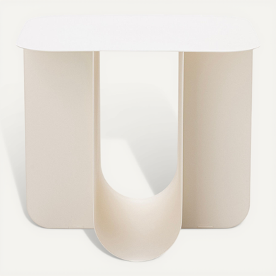Blum - Table D'appoint En Métal 45x40cm - Beige Blum - Table D'appoint En Métal 45x40cm - Beige