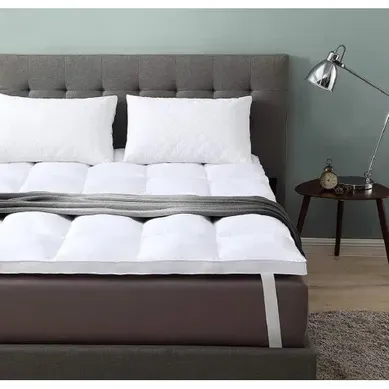 Surmatelas Moelleux 5 Cm – Confort Supérieur Avec Enveloppe Percale De Coton Douce, Respirante Et Surmatelas Moelleux 5 Cm – Confort Supérieur Avec Enveloppe Percale De Coton Douce, Respirante Et