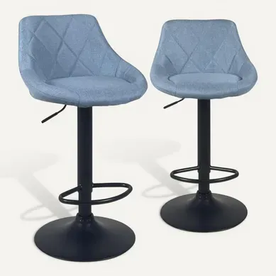 Lot De 2 Chaises De Bar Réglables Pivotantes En Tissu Matelassé Bleu Avec Pied Noir Luti Lot De 2 Chaises De Bar Réglables Pivotantes En Tissu Matelassé Bleu Avec Pied Noir Luti