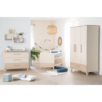 Chambre Bébé Trio Sidney - Lit évolutif 70x140 + Commode à Langer + Armoire - Beige - Décor Chêne Chambre Bébé Trio Sidney - Lit évolutif 70x140 + Commode à Langer + Armoire - Beige - Décor Chêne
