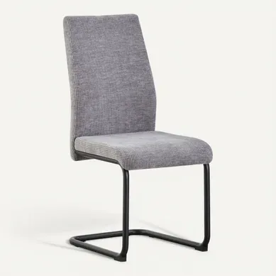 Chaise MEREDITE Gris clair vue 3/4