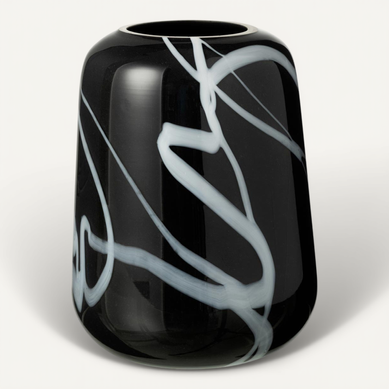Vase Déco En Verre "effet Fumé" 22cm Noir Vase Déco En Verre "effet Fumé" 22cm Noir