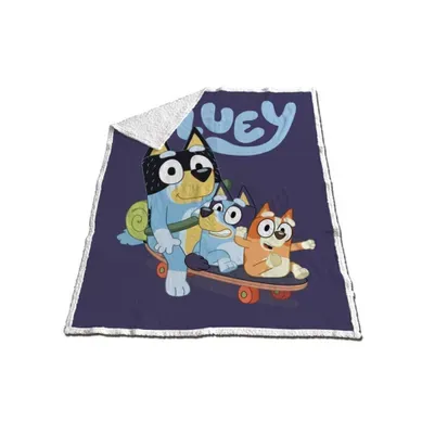 Plaid - Bluey Sur Un Skateboard - 120 Cm X 150 Cm Plaid - Bluey Sur Un Skateboard - 120 Cm X 150 Cm