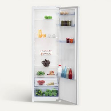 Réfrigérateur 1p intégrable BEKO BSSA315K4SN 309L Réfrigérateur 1p intégrable BEKO BSSA315K4SN 309L vue de face