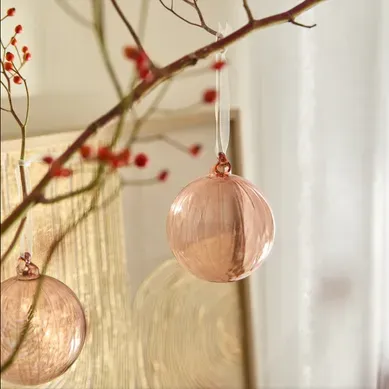 Boule Ø 8 cm DIANE Nacré / Rose Boule Ø 8 cm DIANE Nacré / Rose vue d'ambiance 1