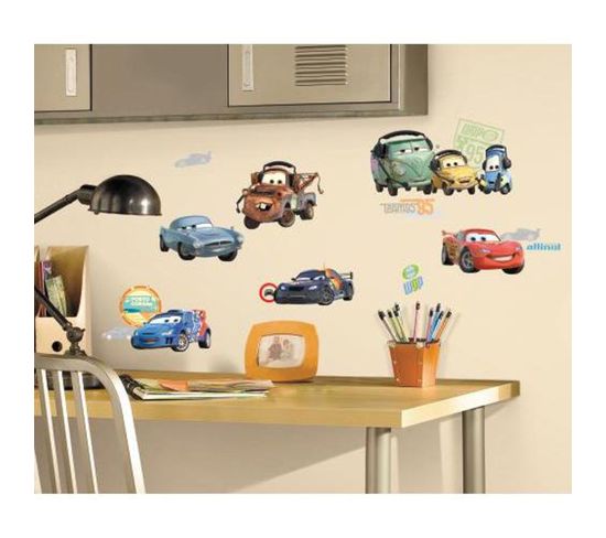 Stickers Repositionnables Cars 2, Film D'animation Disney - Disney Cars 2