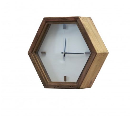 Horloge Hexagonale Blanche En Bois Recyclé - Chalet