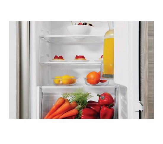 Réfrigérateur intégrable 1p WHIRLPOOL ARG8671 190L