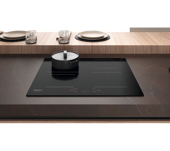 Table induction HOTPOINT HQ2260SNE 4 foyers noir