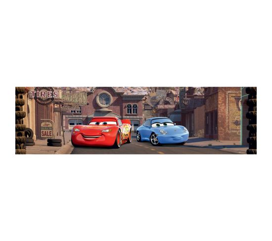 Frise Auto-adhésive Cars Flash Mcqueen Et Sally Carrera En Ville De Disney 14cm X 5m